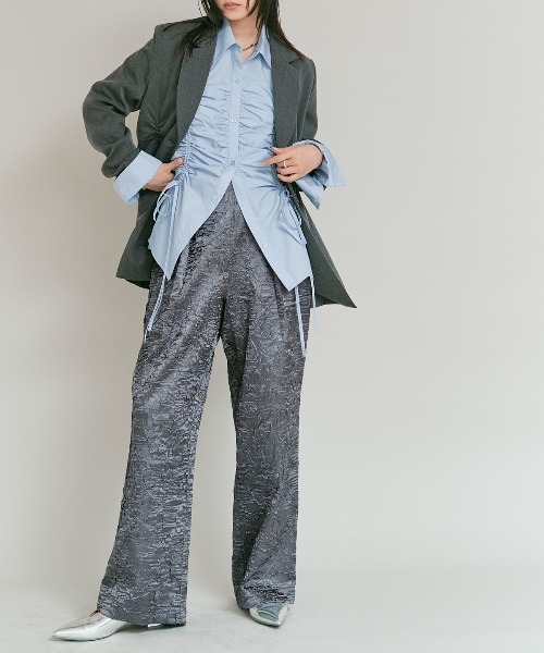 W:Huku(フーク)の「【W:Huku / ブライトジャカードシリーズ】コクーン シルエット パンツ(その他パンツ・レディース・チャコール/ブラック/ブラウン系その他・FREE)」の10枚目の写真