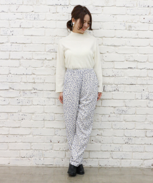 Kastane（カスタネ）の「イージーテーパードパンツ（その他パンツ・レディース・グレー/ブラウン/ベージュ/ブルー・FREE）」の12枚目の写真