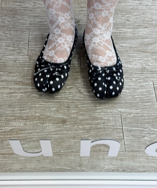 frunco(フランコ)の「ドットサテンタビシューズ(バレエシューズ・レディース・ブラック/ホワイト・23cm/24cm)」の14枚目の写真