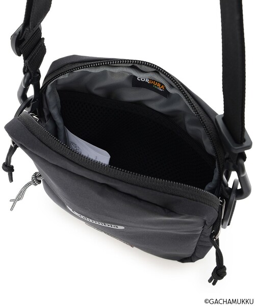 Columbia(コロンビア)の「限定展開 ガチャピン・ムック Columbia/サニーサイドパーク ガチャムク ミニショルダー/コロンビア(ショルダーバッグ・レディース・ブラック・ONE SIZE)」の7枚目の写真