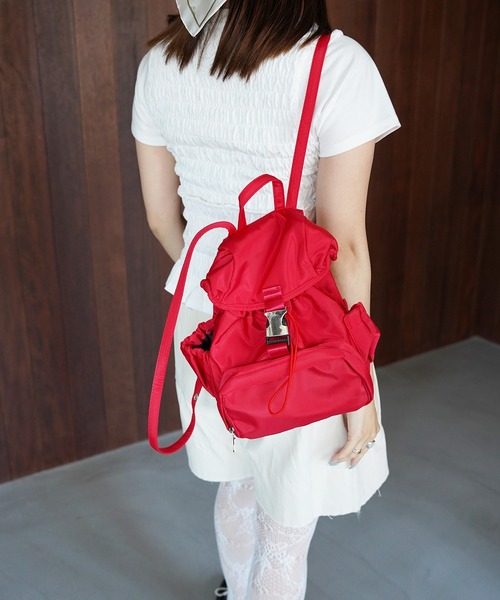 SANSeLF(サンセルフ)の「【SANSeLF】コンパクトマルチポケットリュック saa26s132(バックパック/リュック・レディース・レッド/カーキ・FREE)」の16枚目の写真