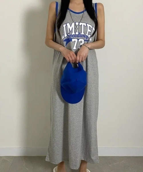 LETee(レティー)の「スポーティーなロゴデザインが映える!ラフに着こなせるノースリーブワンピース(ワンピース・レディース・ライトグレー/ブラック/グレー・FREE)」の8枚目の写真