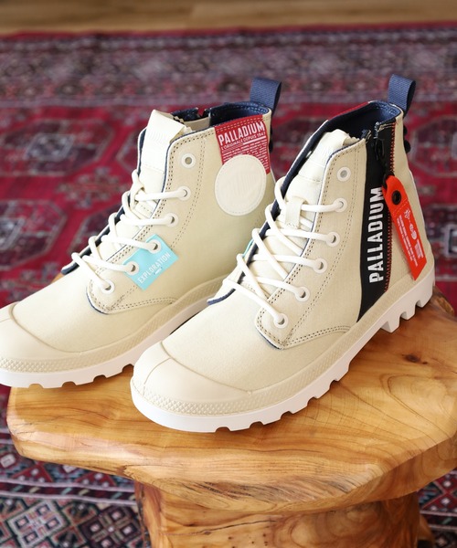 PALLADIUM（パラディウム）の「PAMPA HI OUTZIP OVERLAB ハイカットスニーカー（スニーカー・メンズ・ホワイト/ベージュ/カーキ・22.5cm/26.5cm/26cm/27.5cm/27cm/28cm/23.5cm/23cm/24.5cm/24cm/25.5cm/25cm）」の22枚目の写真