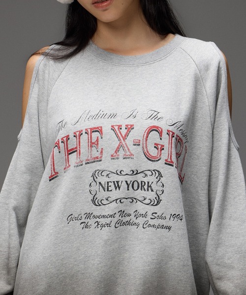 X-girl(エックスガール)の「GRADIENT SPRAY OPEN-SHOULDER SWEATSHIRT(スウェット・レディース・アッシュ/オリーブ/ブラック・S/M)」の19枚目の写真