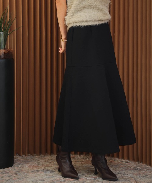 ELFRANK(エルフランク)の「【2026AW】【S~Lサイズ展開】ダンボールマーメイドフレアロングスカート 洗える(スカート・レディース・ブラック/オフホワイト・L/M/S)」の3枚目の写真