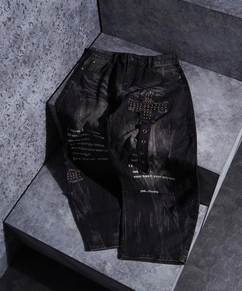 1111clothing(ワンフォークロージング)の「クロススタッズ バレルジーンズ / Cross Studs Barrel Leg Wide Jeans(デニムパンツ・メンズ・ブラック・M/L)」の2枚目の写真