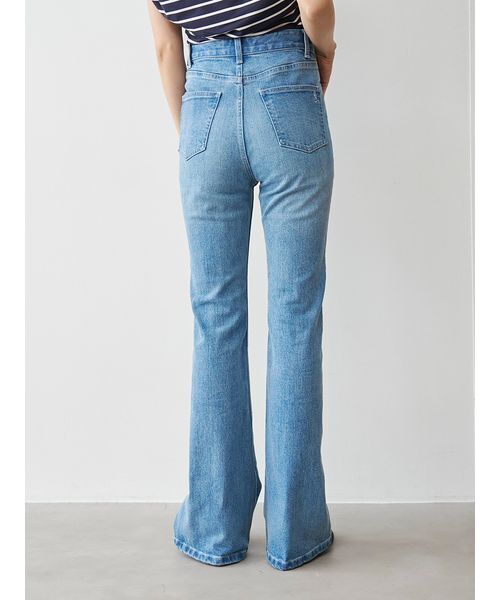 SNIDEL（スナイデル）の「UP LIFT DENIM（デニムパンツ・レディース・ライトブルー・T/MEDIUM/TALL/TALL/00/1/0）」の7枚目の写真