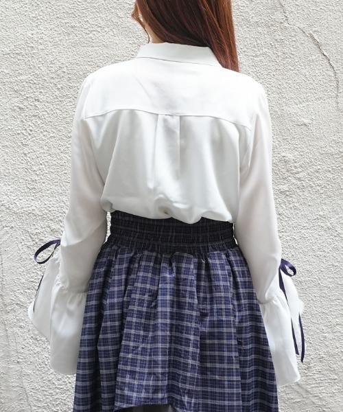 axes femme POETIQUE(アクシーズファムポエティック)の「ネクタイ付フレアスリーブBL(シャツ/ブラウス・レディース・ブラウン/ブラック/ネイビー・MEDIUM)」の6枚目の写真