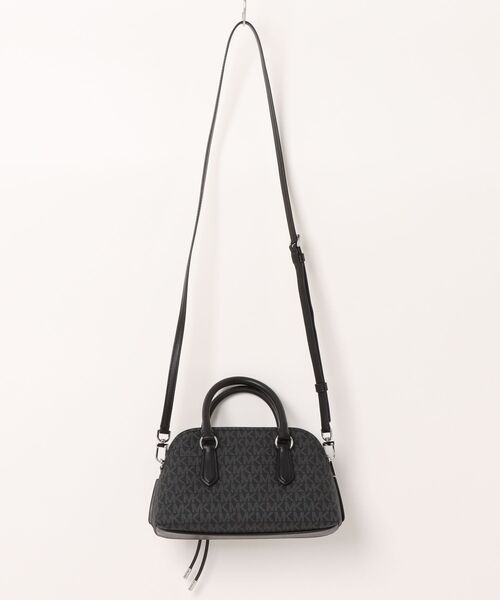 MICHAEL KORS(マイケルコース)の「SHAYE ドーム クロスボディ スモール - MKシグネチャー(ショルダーバッグ・レディース・ブラック・FREE)」の7枚目の写真