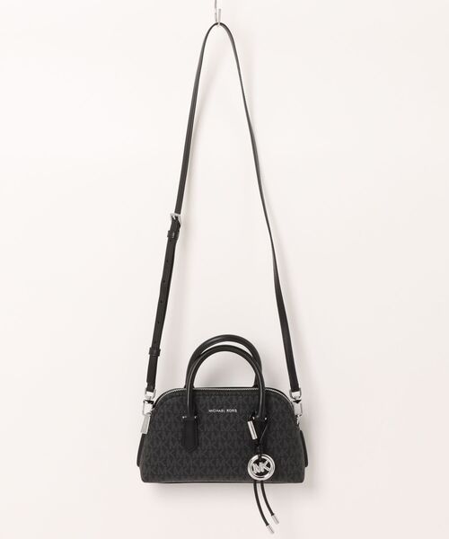 MICHAEL KORS(マイケルコース)の「SHAYE ドーム クロスボディ スモール - MKシグネチャー(ショルダーバッグ・レディース・ブラック・FREE)」の6枚目の写真