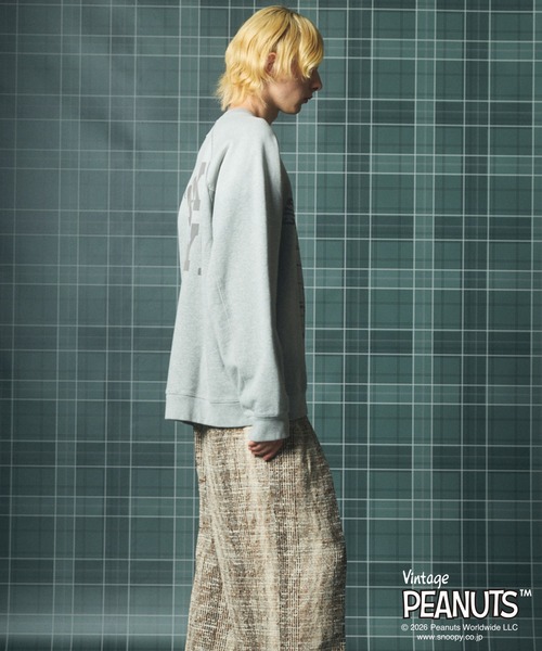 MAISON SPECIAL(メゾンスペシャル)の「《UNISEX》「PEANUTS」プライムオーバークルーネックスウェット/「PEANUTS」Prime-Over Crew Neck Sweatshirt【MAISON SPECIAL/メゾンスペシャル】(スウェット・メンズ・ネイビー/グレー/ライトグリーン・2/0/1)」の20枚目の写真