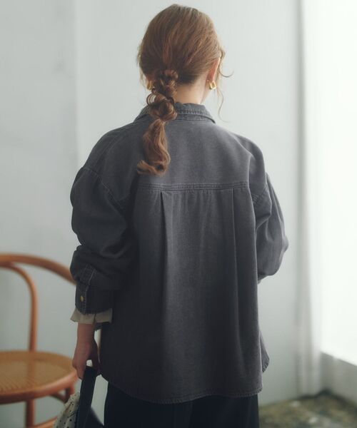 COHINA(コヒナ)の「ダブルポケットライトデニムシャツジャケット 【低身長・小柄女性】(その他アウター・レディース・インディゴブルー/ブラック系その他5・ONE SIZE)」の8枚目の写真