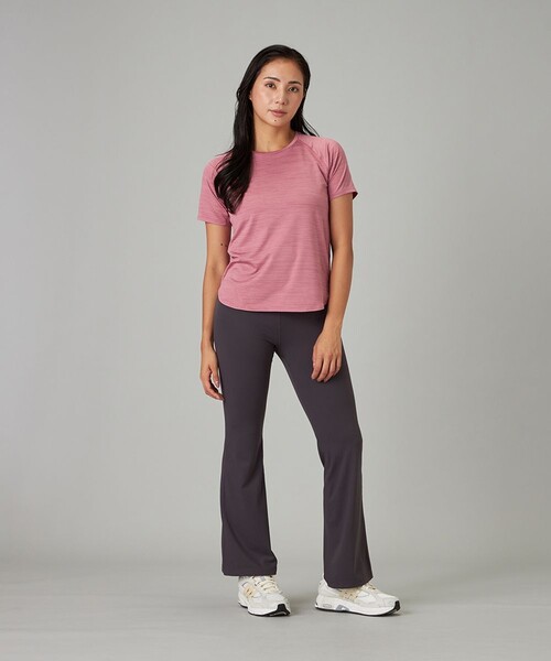 Chacott(チャコット)の「Boost フレアパンツ(その他パンツ・レディース・ブラック/ローズ/チャコール・M/S/L)」の6枚目の写真