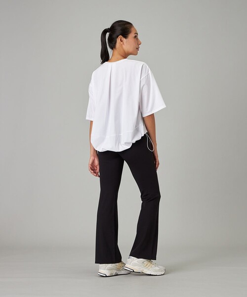 Chacott(チャコット)の「Boost フレアパンツ(その他パンツ・レディース・ブラック/ローズ/チャコール・M/S/L)」の13枚目の写真