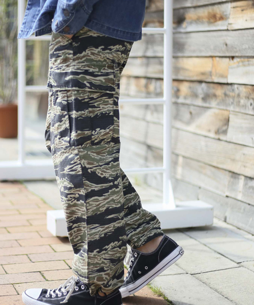 Denime（ドゥニーム）の「リップストップミリタリーカーゴパンツ（カーゴパンツ・メンズ・その他1/ネイビー/カーキ・MEDIUM/X-LARGE/LARGE）」の18枚目の写真