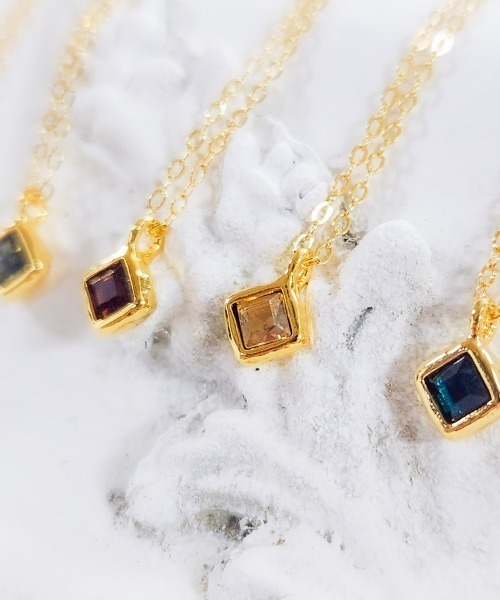 rovtski（ロフトスキー）の「Z)【LEF MADE】プチスクエアネックレス（ネックレス・メンズ・ホワイト/ブラック/グレー/ベージュ/クリア/ダークグレー/ブラウン系その他/エメラルド/ブルーパープル/レッド・FREE）」の16枚目の写真