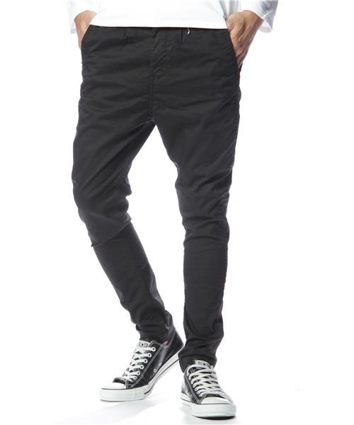 BEAMS(ビームス)の「□BEAMS / サルエルスキニーチノ(チノパンツ・メンズ・ブラック/ベージュ/オリーブ・X-SMALL/SMALL/MEDIUM/LARGE)」の2枚目の写真