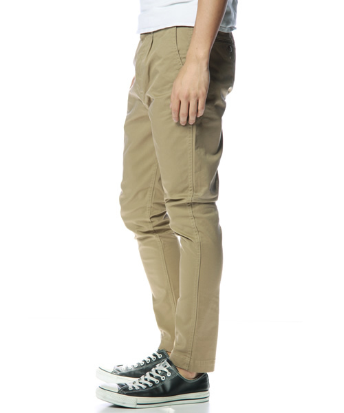 BEAMS(ビームス)の「□BEAMS / サルエルスキニーチノ(チノパンツ・メンズ・ブラック/ベージュ/オリーブ・X-SMALL/SMALL/MEDIUM/LARGE)」の6枚目の写真