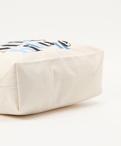 Maison Kitsune(メゾンキツネ)の「◇MAISON KITSUNE / メゾンキツネ TOTE BAG PLAYTIME(トートバッグ・メンズ・アイボリー・FREE)」の4枚目の写真