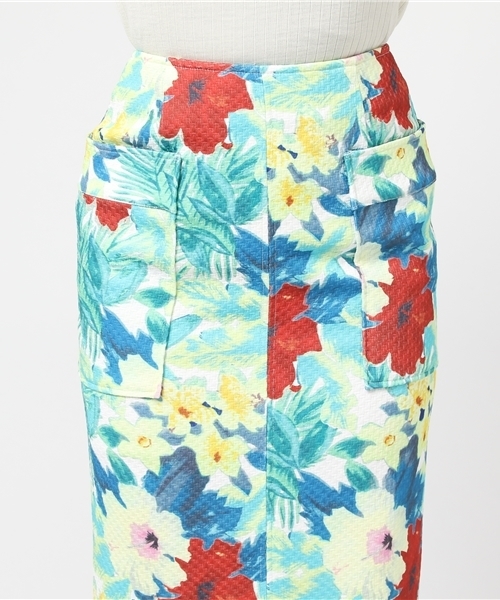 REDYAZEL(レディアゼル)の「ハイビスカスポケットタイトスカート◆(スカート・レディース・ブルー系その他/ホワイト系その他・SMALL/MEDIUM)」の7枚目の写真