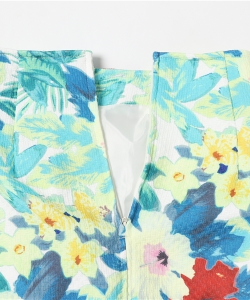 REDYAZEL(レディアゼル)の「ハイビスカスポケットタイトスカート◆(スカート・レディース・ブルー系その他/ホワイト系その他・SMALL/MEDIUM)」の11枚目の写真