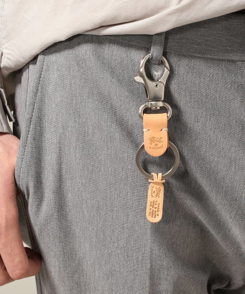 IL BISONTE(イルビゾンテ)の「IL BISONTE イカンフックシキキーホルダー #(キーケース/キーアクセサリー・メンズ・ベージュ/ブラウン/ブラック・FREE)」の3枚目の写真