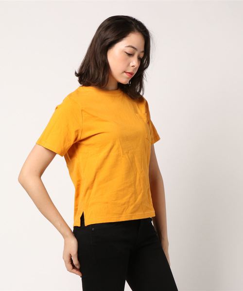 SpRay（スプレイ）の「ポケ付クルーネック　Ｔシャツ（Tシャツ/カットソー・レディース・ホワイト×ブラック/パープル/レッド/グレー/ネイビー/マスタード/ブラック/カーキ/ホワイト/ピンク系その他/キャメル/ライトパープル/ベージュ/イエロー系その他・FREE）」の21枚目の写真