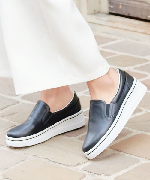 KOBE LETTUCE（コウベレタス）の「厚底スリッポンシューズ（スリッポン・レディース・ブラック/レッド系その他/シルバー/ホワイト/グレー系その他・M/LL/L/S）」の3枚目の写真