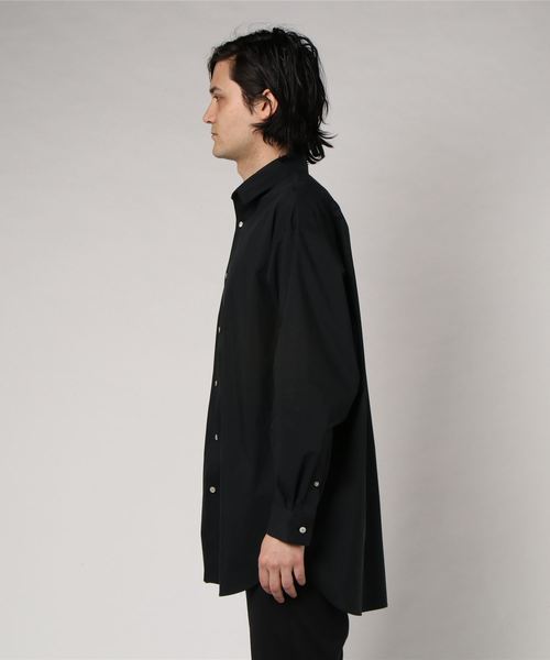 UNITED TOKYO（ユナイテッドトウキョウ）の「タイプライターオーバーサイズシャツ（シャツ/ブラウス・メンズ・ブラック・1/2/3）」の2枚目の写真