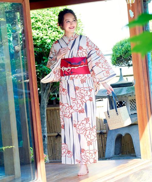 KOBE LETTUCE（コウベレタス）の「選べる華やか全10柄☆平織浴衣＋作り帯2点セット（浴衣・レディース・ホワイト系その他/ブラック系その他/ブルー系その他/パープル系その他/ピンク系その他/ホワイト系その他2/ホワイト系その他3/ホワイト系その他4/ブルー系その他2/ブルー系その他3・FREE）」の20枚目の写真