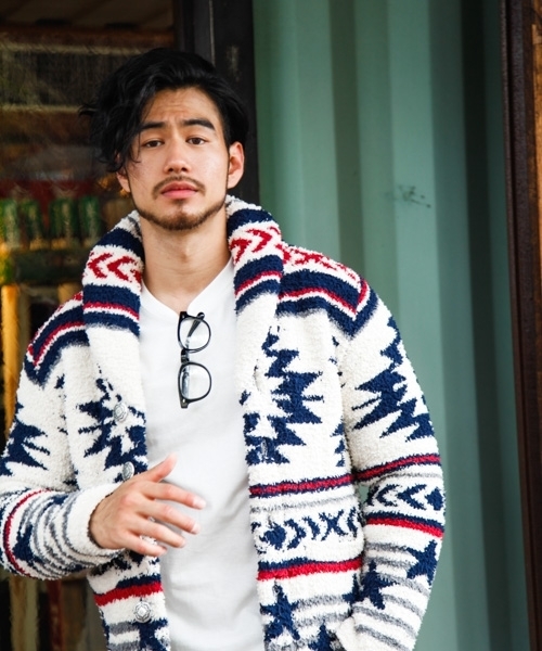 BAYFLOW(ベイフロー)の「シャギーショールSTARネイティブカーディガン 18AW(カーディガン/ボレロ・メンズ・ブラック/オフホワイト・SMALL/MEDIUM/LARGE)」の3枚目の写真