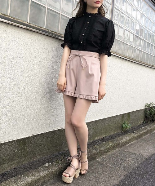 one after another NICE CLAUP(ワンアフターアナザーナイスクラップ)の「アソートボタンブラウス(シャツ/ブラウス・レディース・ブラック/オフホワイト/ピンク・FREE)」の13枚目の写真