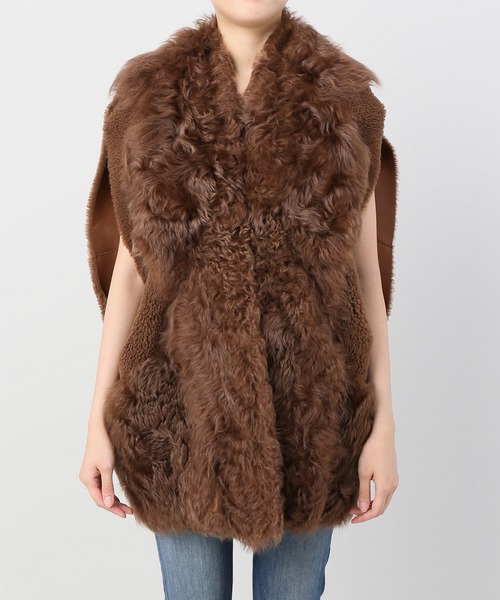 Deuxieme Classe（ドゥーズィエムクラス）の「BLANCHA MOUTON VEST