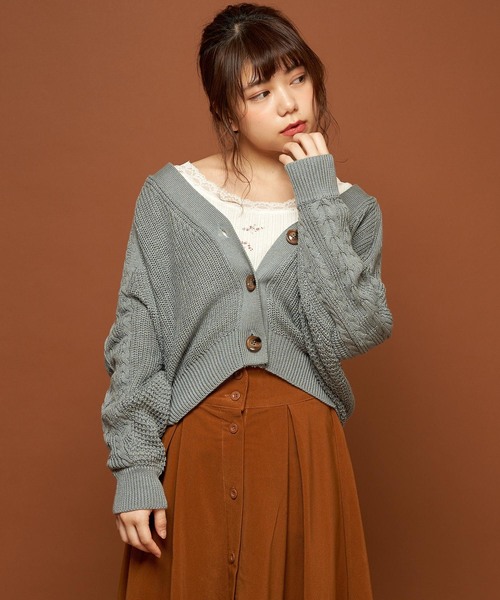 OLIVE des OLIVE(オリーブデオリーブ)の「ゆったりケーブルカーデ(カーディガン/ボレロ・レディース・ミント/キャメル/ピンク系その他・FREE)」の20枚目の写真