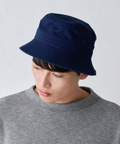 CASTANO(カスターノ)の「CA COTTON BUCKET HAT(ハット・メンズ・ネイビー/ライトブルー/ベージュ/ブルー系その他/ホワイト/ブラック/ワイン・58cm/60cm)」の5枚目の写真
