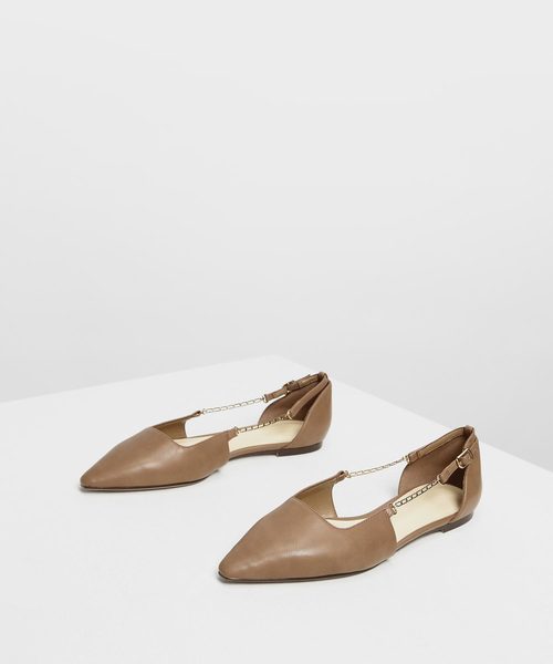 CHARLES & KEITH(チャールズ & キース)の「チェーンストラップ バレリーナフラット / Chain Strap Ballerina Flats(バレエシューズ・レディース・ブラック/ブラウン/アイボリー・22.5cm/23cm/23.5cm/24.5cm)」の9枚目の写真