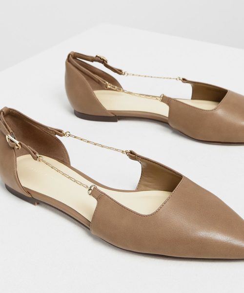 CHARLES & KEITH(チャールズ & キース)の「チェーンストラップ バレリーナフラット / Chain Strap Ballerina Flats(バレエシューズ・レディース・ブラック/ブラウン/アイボリー・22.5cm/23cm/23.5cm/24.5cm)」の12枚目の写真
