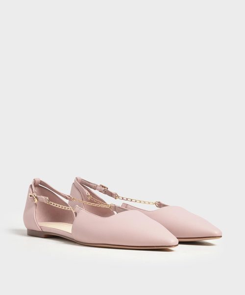 CHARLES & KEITH(チャールズ & キース)の「チェーンストラップ バレリーナフラット / Chain Strap Ballerina Flats(バレエシューズ・レディース・ブラック/ブラウン/アイボリー・22.5cm/23cm/23.5cm/24.5cm)」の6枚目の写真
