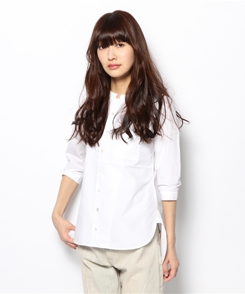 BEAMS BOY（ビームスボーイ）の「KICS DOCUMENT. / バンドカラーシャツ（シャツ/ブラウス・レディース・ホワイト/ネイビー・ONE SIZE）」の2枚目の写真