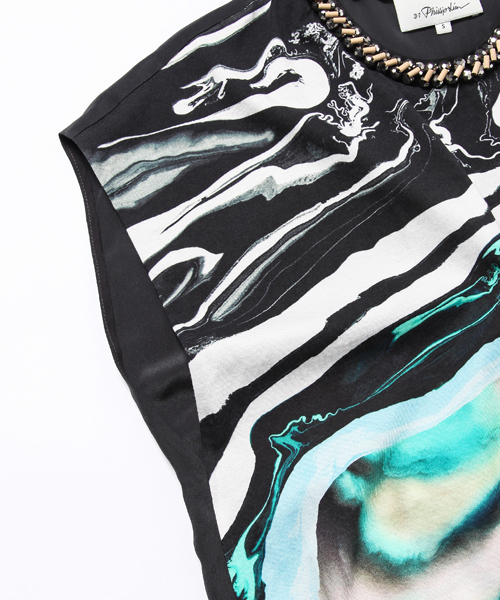 3.1 Phillip Lim（スリーワンフィリップリム）の「rock and wood neckline with marbelized geode print tshirt（Tシャツ/カットソー・レディース・ブラック・X-SMALL/SMALL）」の3枚目の写真