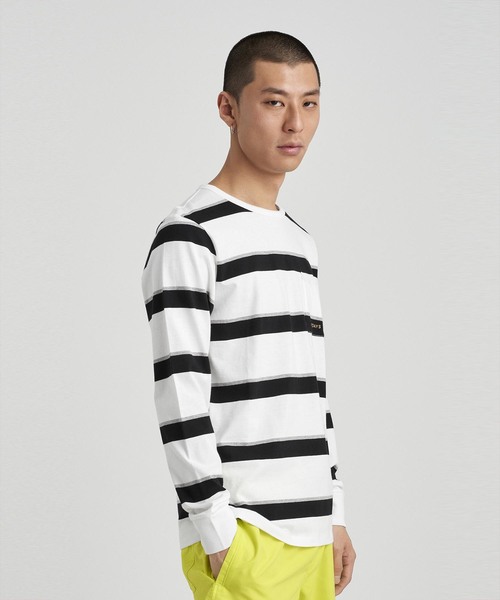 Saturdays NYC(サタデーズ ニューヨークシティ )の「James Stripe Long Sleeve Shirt(Tシャツ/カットソー・メンズ・ホワイト/ブラック・XL/XS/S/M/L)」の4枚目の写真