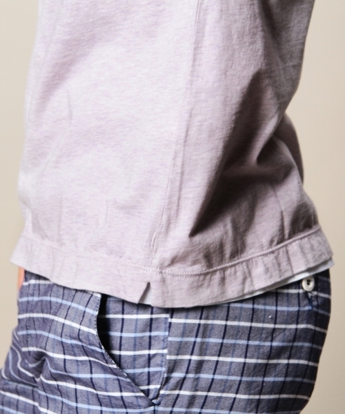 BEAUTY&YOUTH UNITED ARROWS(ビューティーアンドユースユナイテッドアローズ)の「BY コットン レイヤード Vネック カットソー◆(Tシャツ/カットソー・メンズ・グレー/ネイビー/ライラック・X-LARGE/SMALL/LARGE/MEDIUM)」の14枚目の写真