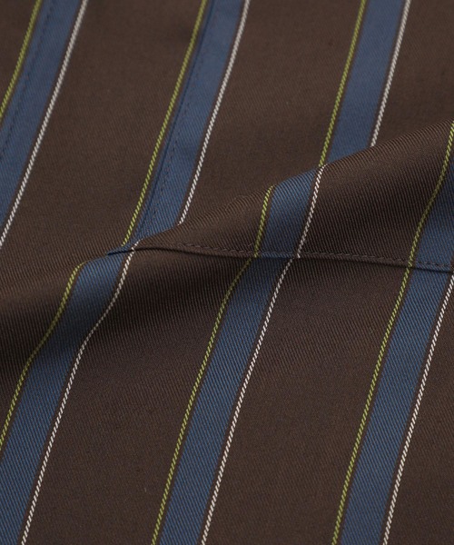 STUDIOUS(ステュディオス)の「【STUDIOUS】TRフライフロントクレリックシャツ(シャツ/ブラウス・メンズ・ブラック/ブラウン/ベージュ/ワインレッド・1/2/3)」の9枚目の写真