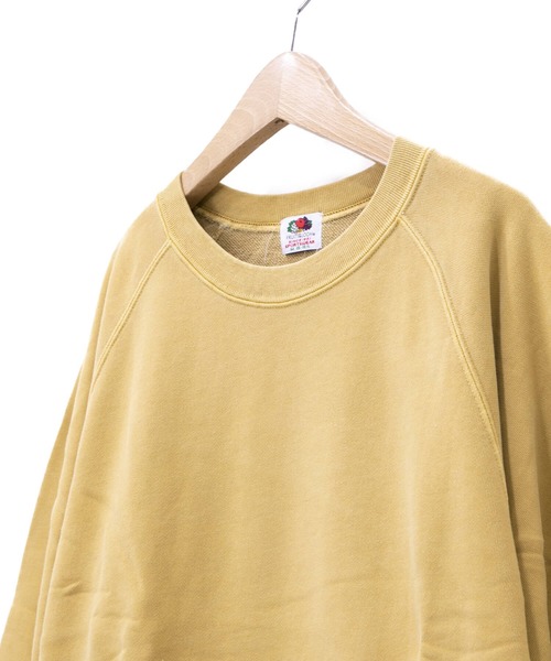 go slow caravan(ゴースローキャラバン)の「FRUIT OF THE LOOM/フルーツオブザルーム PIGMENT CREW(スウェット・メンズ・ブラック/ベージュ/カーキ/ネイビー/マスタード/ワイン・MEDIUM/LARGE/X-LARGE)」の13枚目の写真
