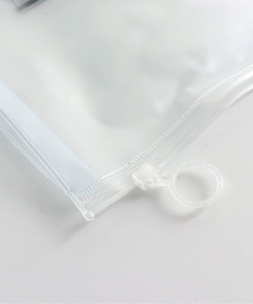 apres les cours（アプレレクール）の「■シリコンビブ（マグ/哺乳瓶/お食事グッズ・キッズ・ミント/ラベンダー・90）」の5枚目の写真