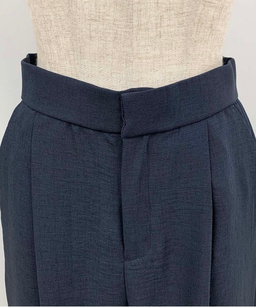 PICCIN(ピッチン)の「サイドスリット入りワイドパンツ(その他パンツ・レディース・キャメル/ベージュ/ネイビー・M/L)」の16枚目の写真