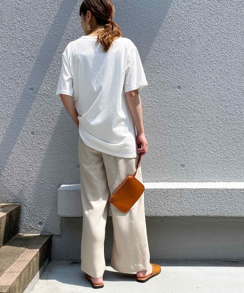 PICCIN(ピッチン)の「サイドスリット入りワイドパンツ(その他パンツ・レディース・キャメル/ベージュ/ネイビー・M/L)」の5枚目の写真