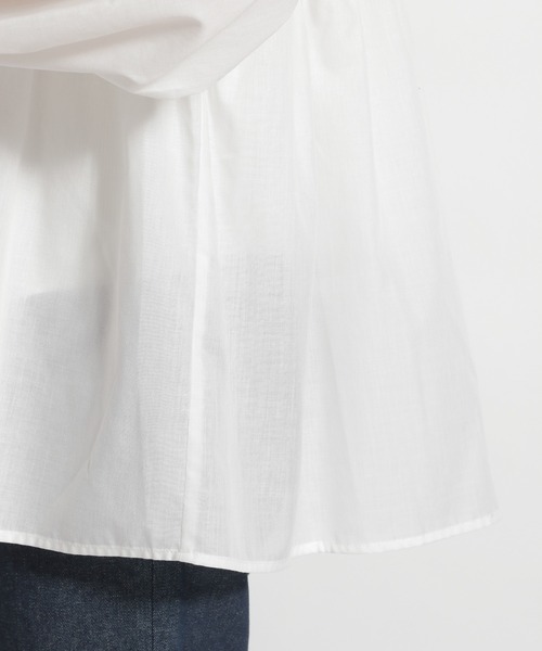 niko and...（ニコアンド）の「スタンドネックレース切り替えブラウス（シャツ/ブラウス・レディース・ブラック/オフホワイト/ライトグリーン・FREE）」の11枚目の写真