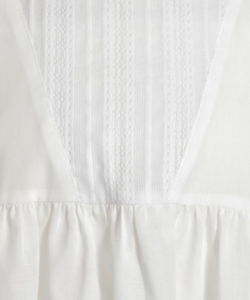 niko and...（ニコアンド）の「スタンドネックレース切り替えブラウス（シャツ/ブラウス・レディース・ブラック/オフホワイト/ライトグリーン・FREE）」の19枚目の写真