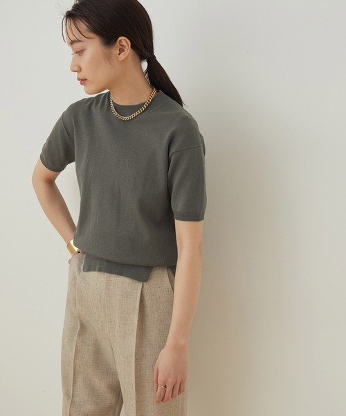 ADAM ET ROPE'(アダムエロペ)の「コットンシルクニットT(Tシャツ/カットソー・レディース・スミクロ/ベージュ系その他/ライトグリーン・FREE)」の2枚目の写真